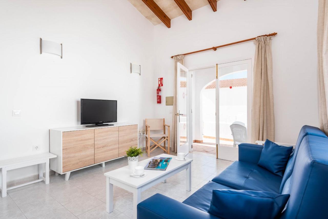 Rimar 6, 2 bedroom apartment, Cap d'Artrutx Cala 'n Bosch Buitenkant foto
