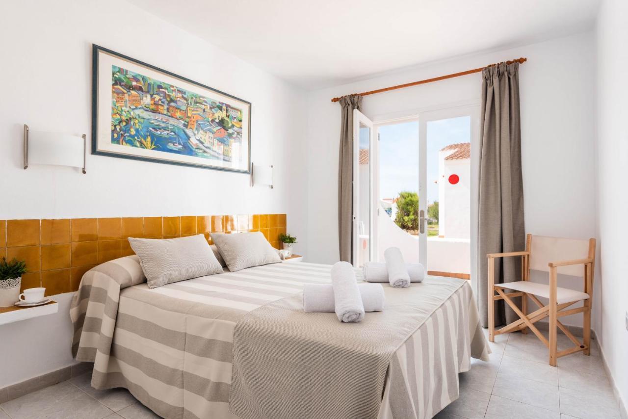 Rimar 6, 2 bedroom apartment, Cap d'Artrutx Cala 'n Bosch Buitenkant foto