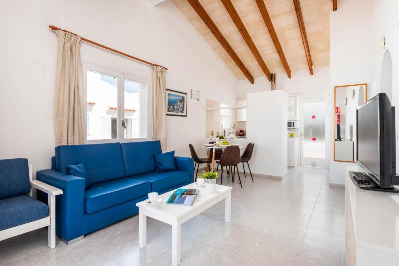 Rimar 6, 2 bedroom apartment, Cap d'Artrutx Cala 'n Bosch Buitenkant foto